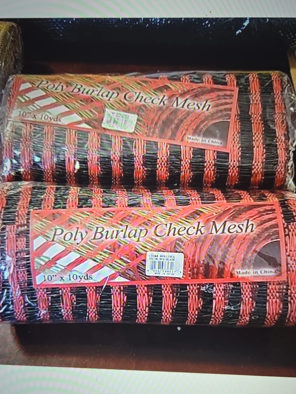 Poly Burlap Check Mesh Roll - Black & Red -